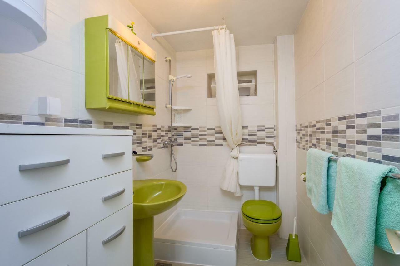 Apartment Carmen เวลิโลชิน ภายนอก รูปภาพ
